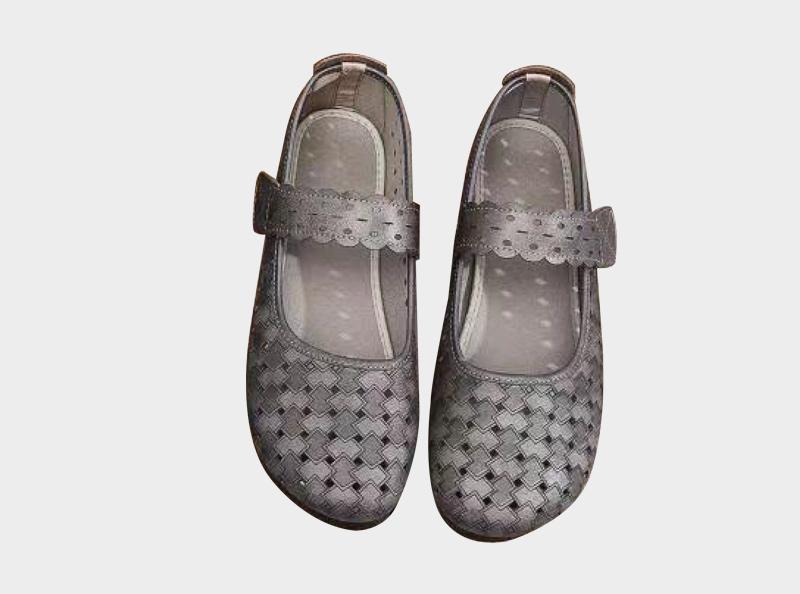  Shoe