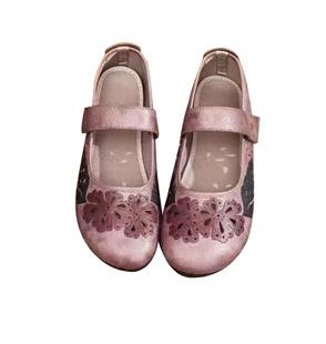  Shoe